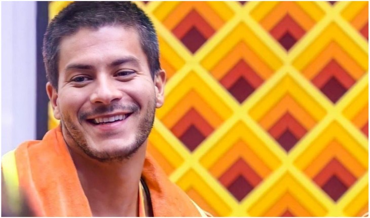 Popularidade de Arthur Aguiar pode estragar paredão falso no BBB22