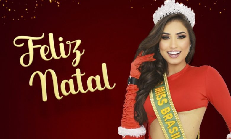 Miss Brasil 2022 Tatiana Bertoncini faz fotos comemorando o Natal
