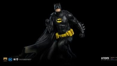 Iron Studios celebra 85 anos do Cavaleiro das Trevas com estatua variante do Batman