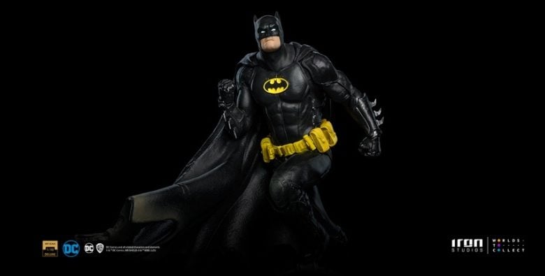 Iron Studios celebra 85 anos do Cavaleiro das Trevas com estatua variante do Batman