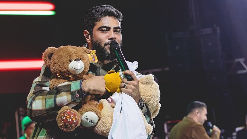 Henrique da dupla Henrique e Juliano na Festa do Peão Boiadeiro em Itapecerica da Serra Foto: Divulgação 