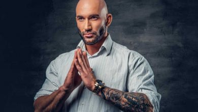 Dwayne Douglas Johnson: Da Lenda do Wrestling à Estrela de Hollywood