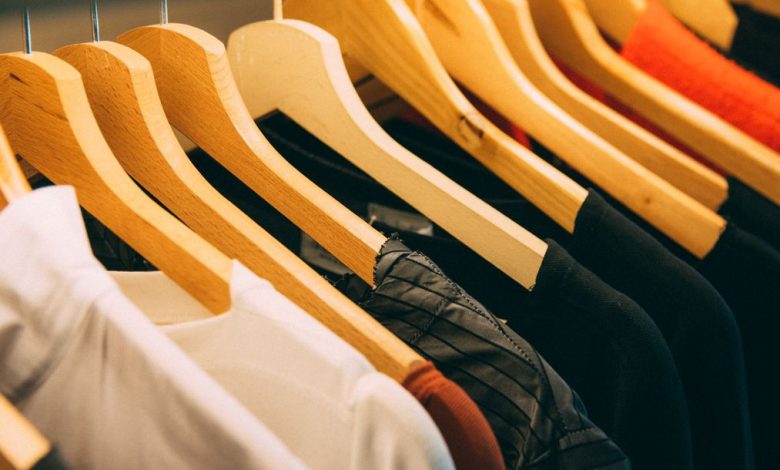 5 erros que fazem voce comprar roupa que nunca usa